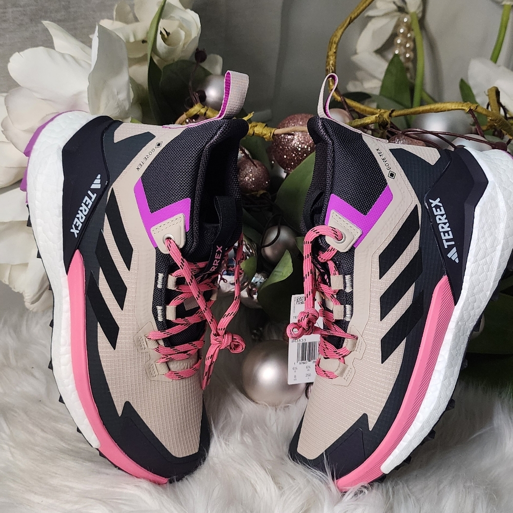 adidas women Terrex Free Hiker 2.0 Gore-Tex Hiking Shoes size8 new